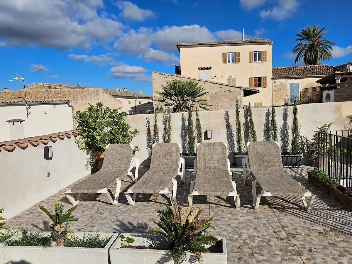 Вилла Newly Renovated House With Pool In Sineu Center Дом отдыха